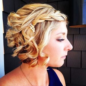 Wedding Hairstyle for Girls with Short Hair