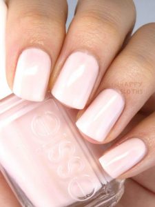 Tailored Pale Pink Nails With Short Rounded Nails