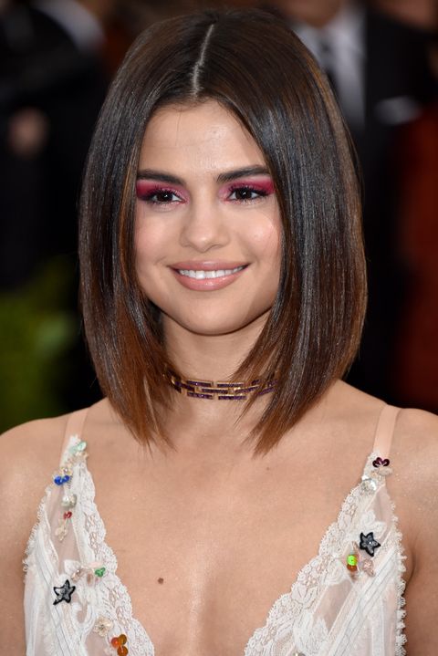 Selena Gomez. Celebrity Bob Haircuts 2021