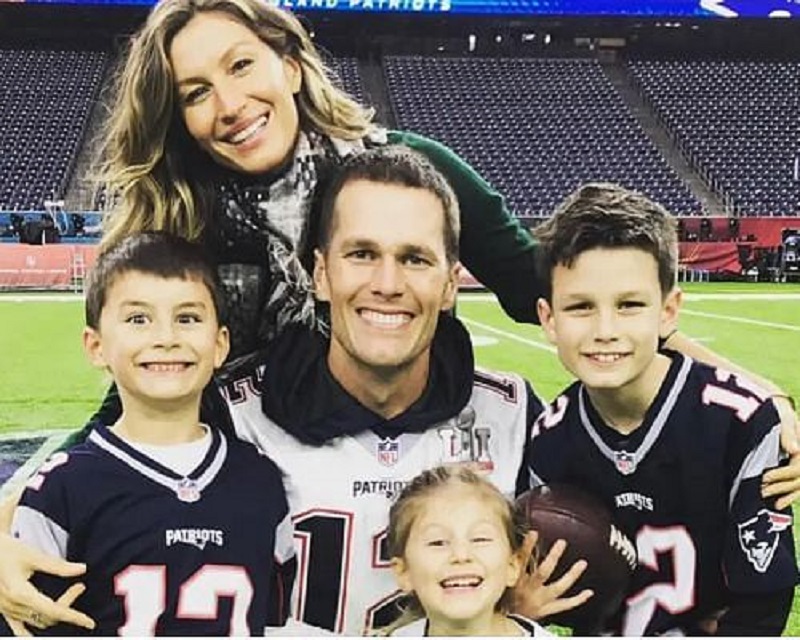 Tom Brady Introduction & Family Background